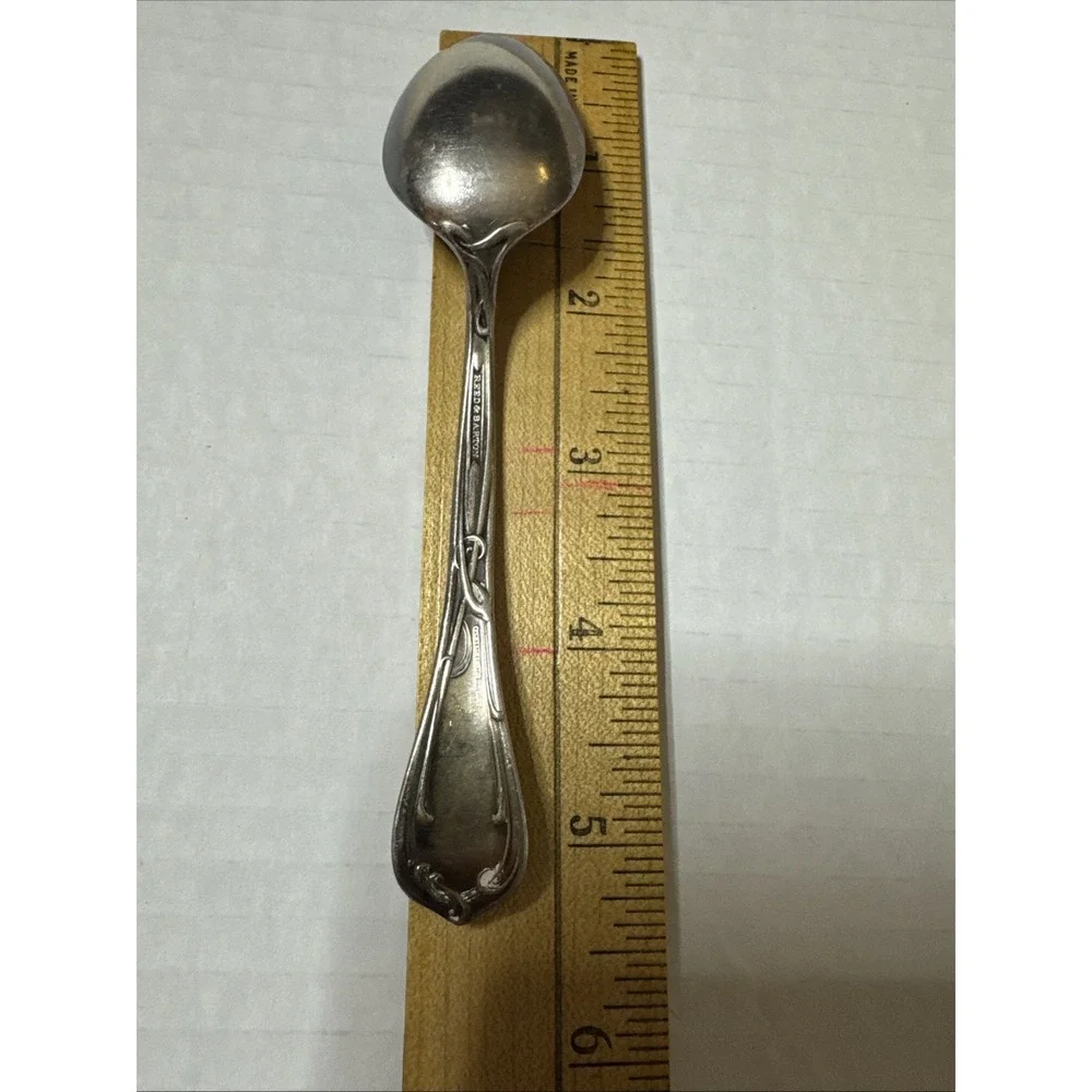 Reed & Barton Sheffield with Grapes Silver Plate Teaspoons 5.25